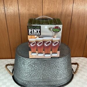 New Eco & Chef football themed pint glasses….4- 16 oz glasses